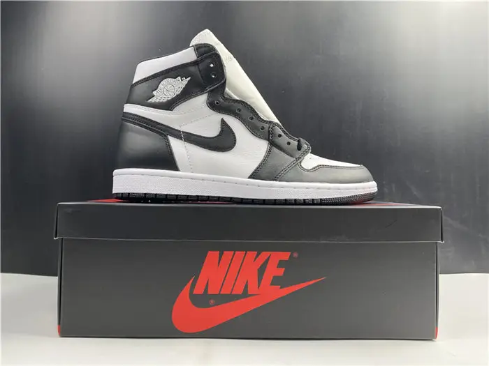 Jordan1 Retro Black White 