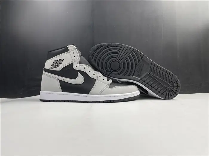 Jordan1 Retro Shadow