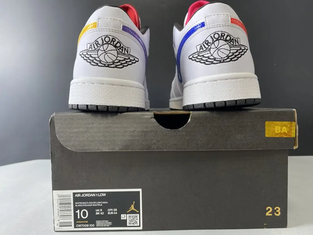 Jordan1 White Multi-Color 