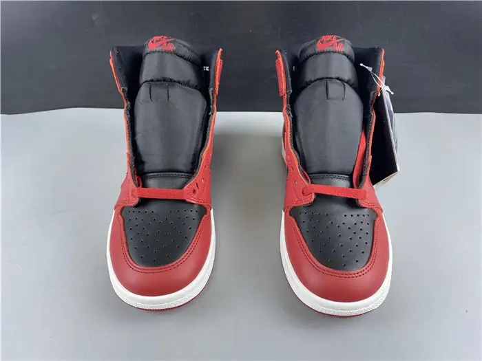 Jordan1 Retro 85 Varsity Red 