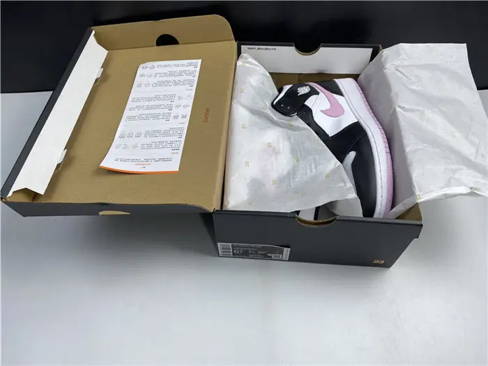 Jordan1 Mid White Black Light Arctic Pink 