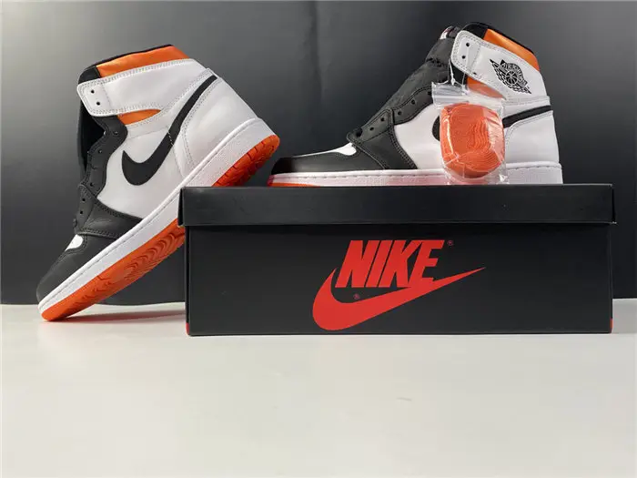 Jordan1 Retro Electro Orange