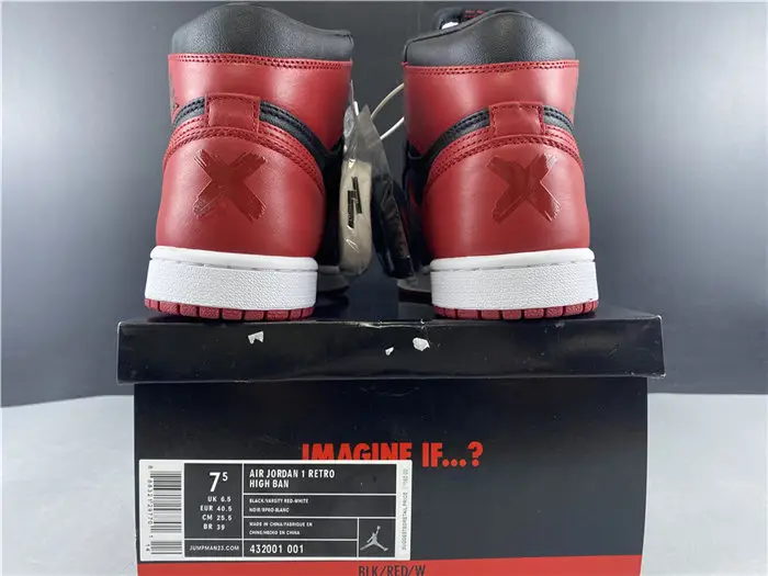 Jordan1 Retro Banned 