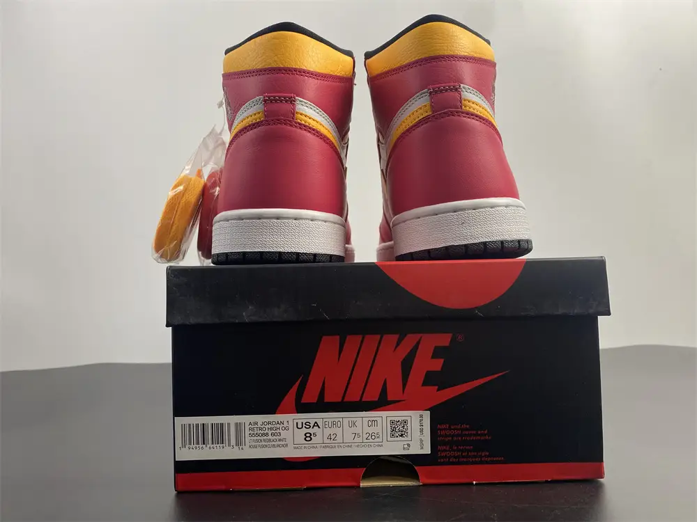 Jordan1 OG Light Fusion Red 