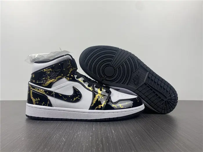JORDAN 1 MID 