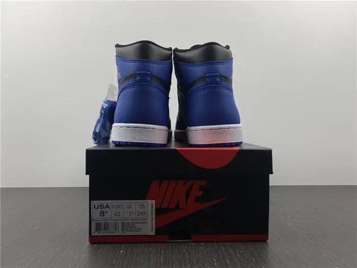 Jordan1 Retro Royal 