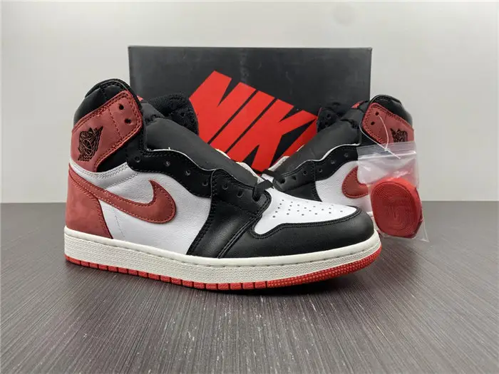 Jordan1 Retro Track Red