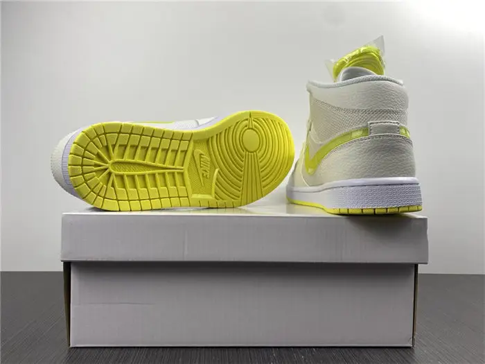 Jordan1 Mid SE Voltage Yellow 