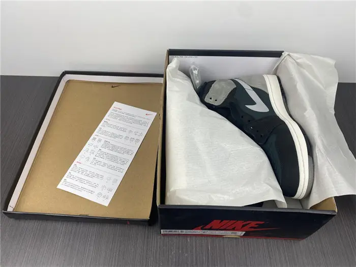 Jordan1 Element Gore-Tex Black Particle Grey 
