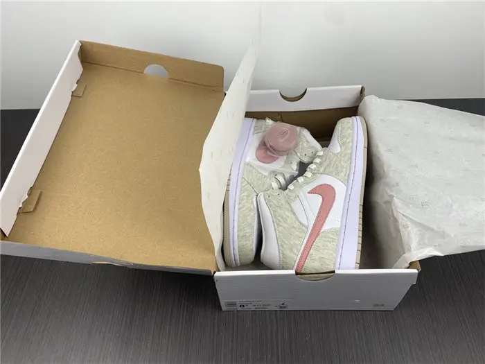 Jordan1 Mid SE Light Iron Ore 