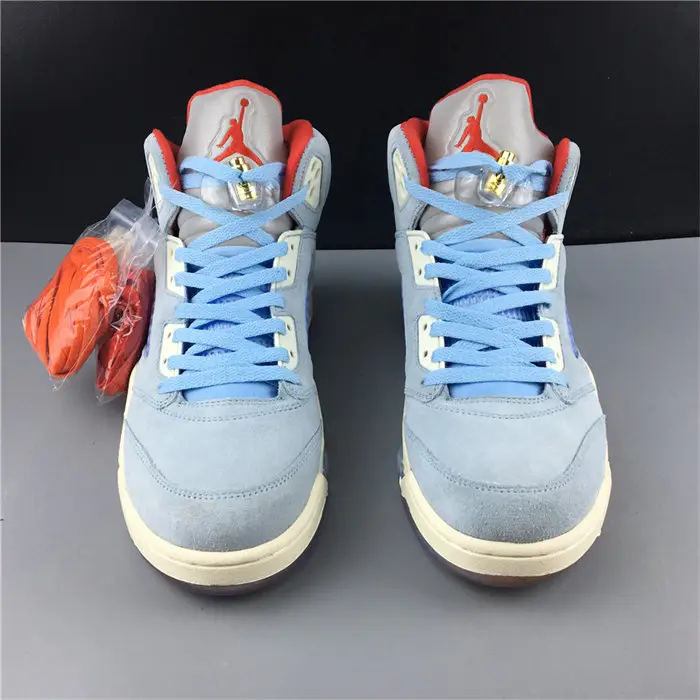 Jordan5 Trophy Room Ice Blue 