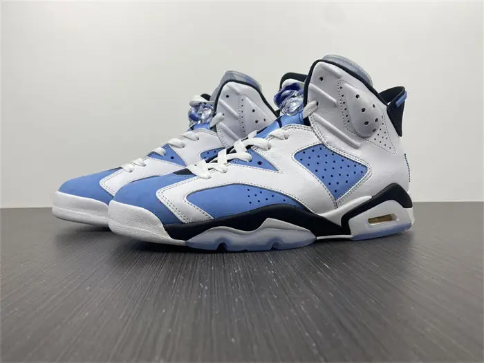 Jordan 6 Retro UNC White