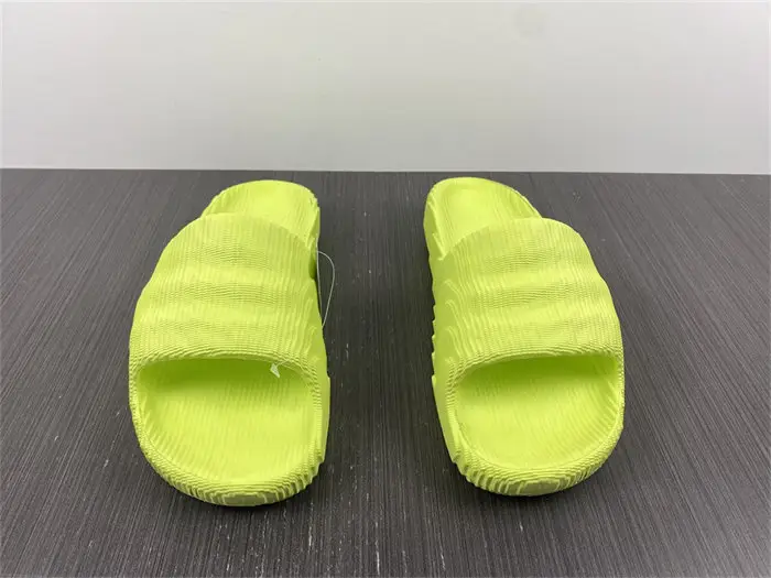 ADIDAS New Colleettion 