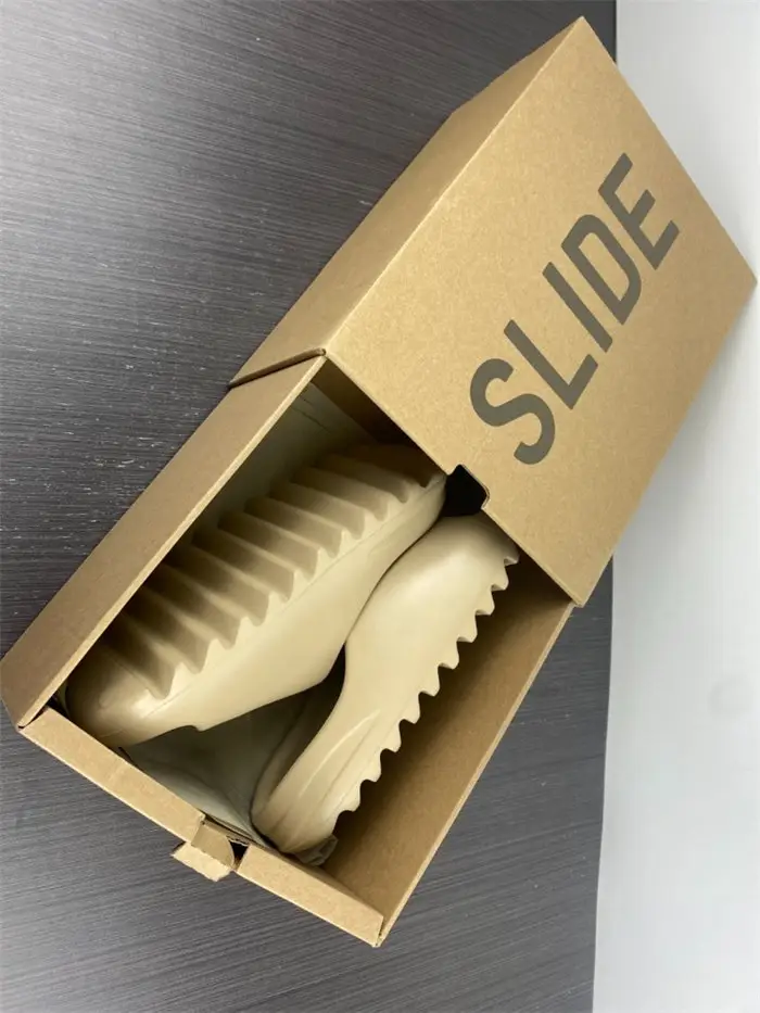 Adidas Yeezy Slide Pure (First Release) 
