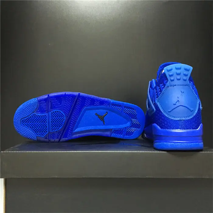 Jordan 4 Retro Flyknit Royal 