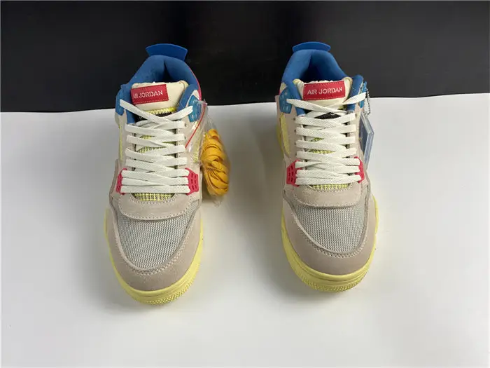 Jordan 4 Retro Union Guava Ice 