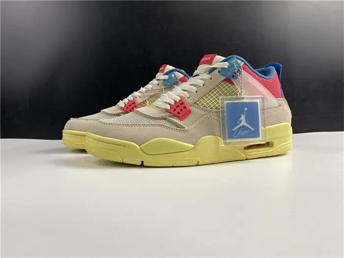 Jordan 4 Retro Union Guava Ice