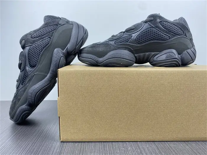 adidas Yeezy 500 Utility Black