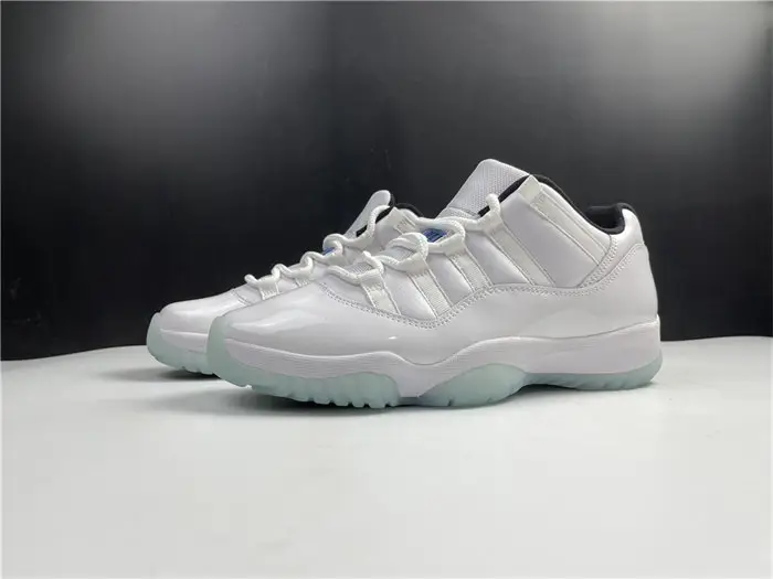 Jordan 11 Retro Low Legend Blue