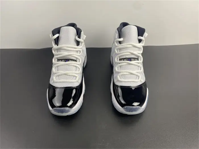 Jordan 11 Retro Concord 