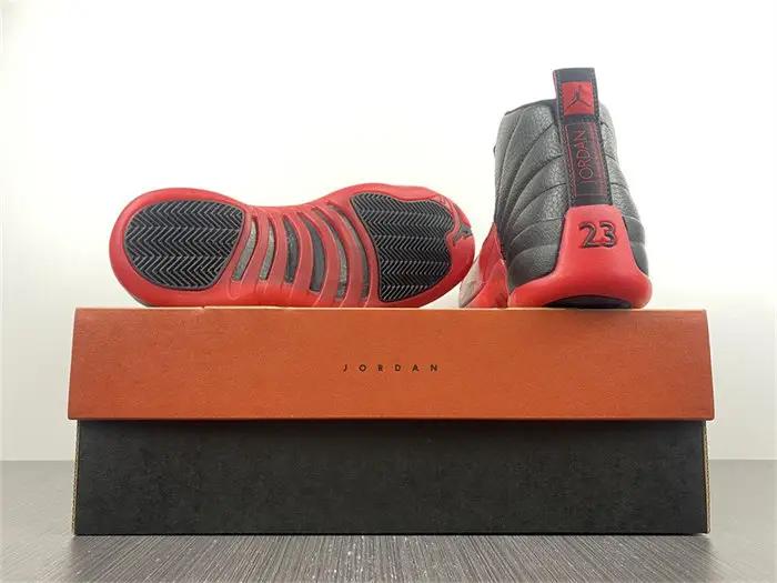 Jordan 12 Retro Flu Game 