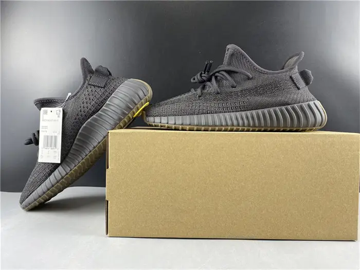 adidas Yeezy Boost 350 V2 Cinder Reflective