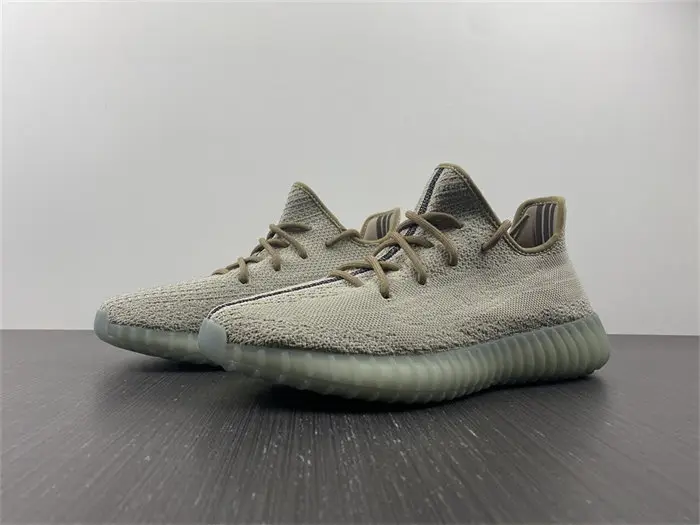adidas Yeezy Boost 350 V2