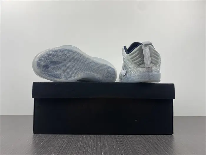 Nike Kobe 11 Elite Low 4KB Pale Horse 