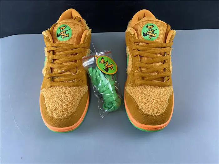 Nike SB Dunk Low Grateful Dead Bears Orange CJ5378 