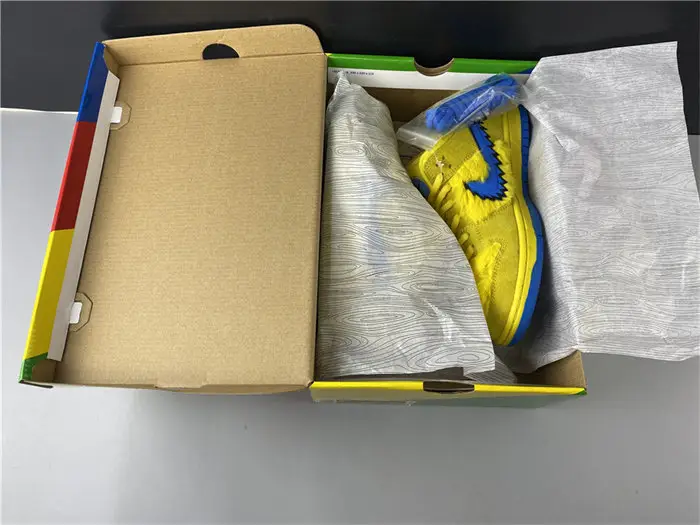 Nike SB Dunk Low Grateful Dead Bears Opti Yellow 