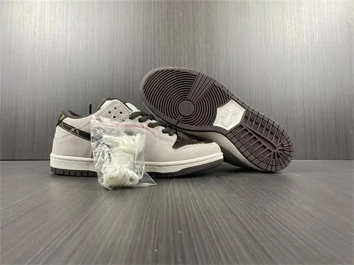Nike SB Dunk Low Loon bQ6817 