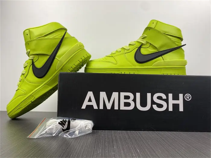 Nike Dunk High AMBUSH Flash Lime