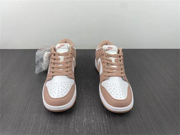 Nike Dunk Low Rose Whisper 