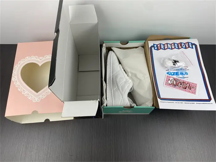 Nike Dunk Low Dover Street Market Triple White Velvet 