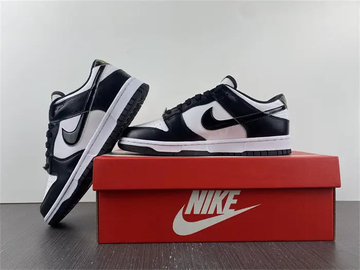 Nike Dunk Low World Champs Black White