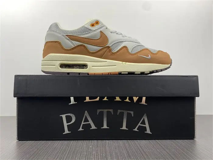 Nike Air Max 1 Patta Waves Monarch 