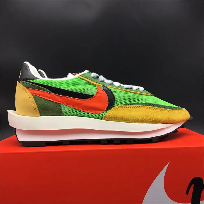 Nike LD Waffle sacai Green Multi 