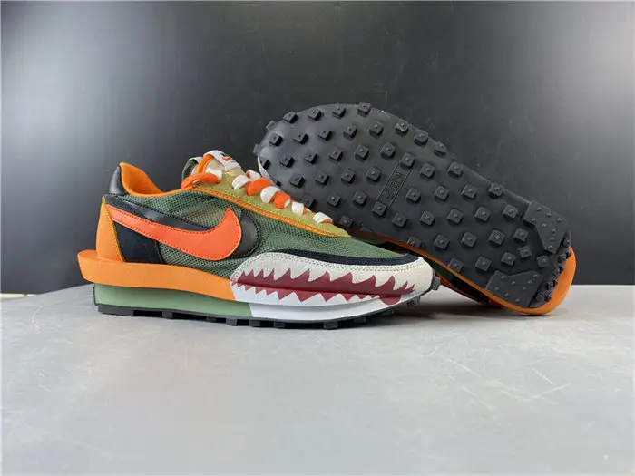 Nike LD Waffle sacai 