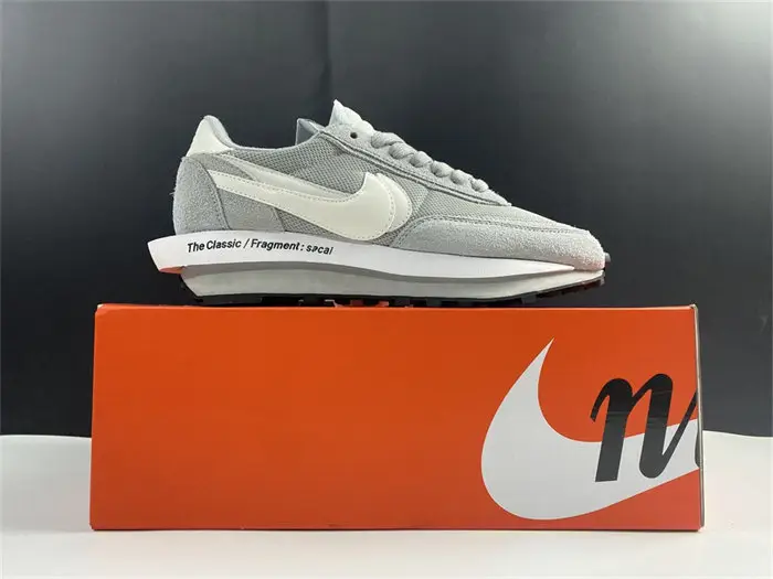 Nike LD Waffle SF sacai Fragment Grey 