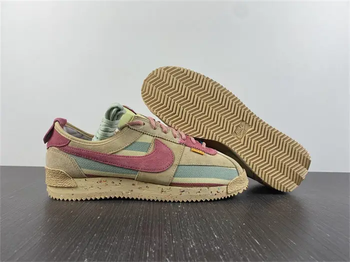 Nike Cortez SP Union Sesame 