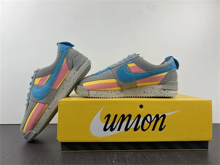 Nike Cortez Union Light Smoke