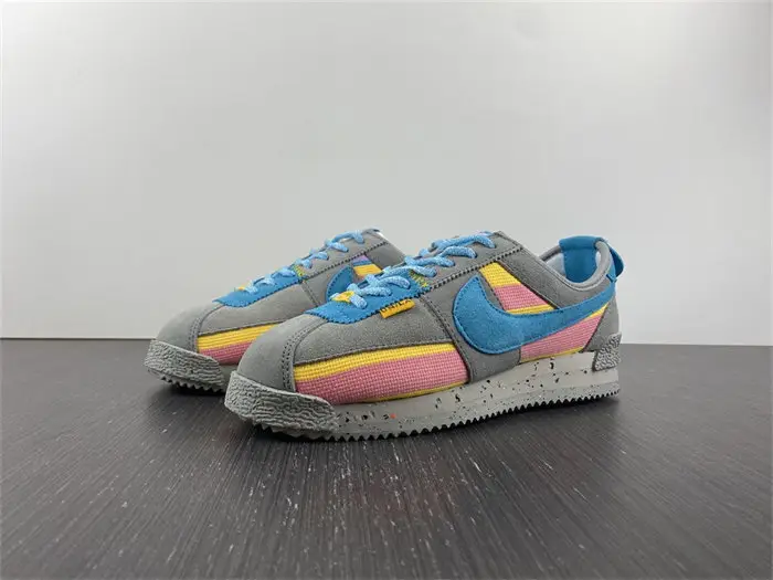 Nike Cortez Union Light Smoke