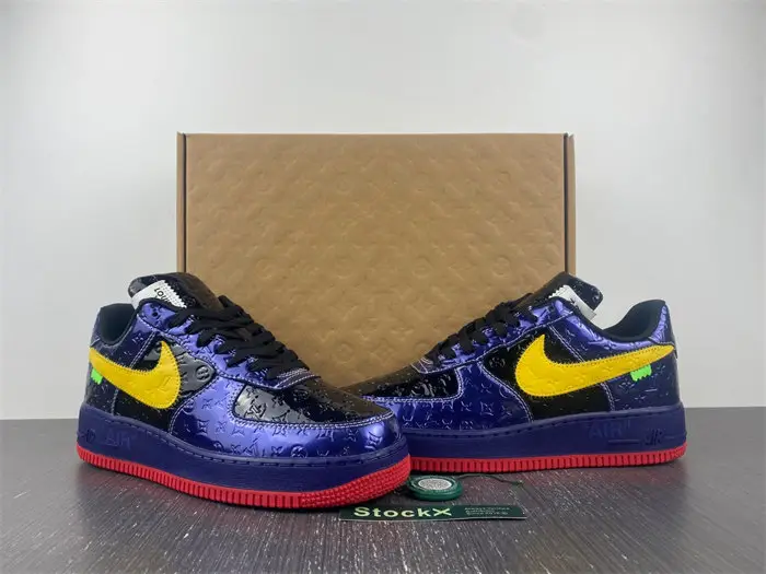 LouisVuitton x Nike Air 