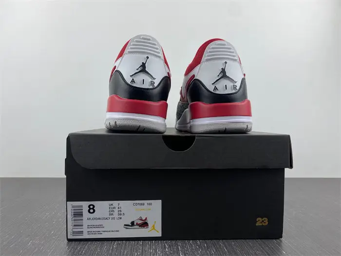 Jordan Legacy 312 Low Chicago Red 