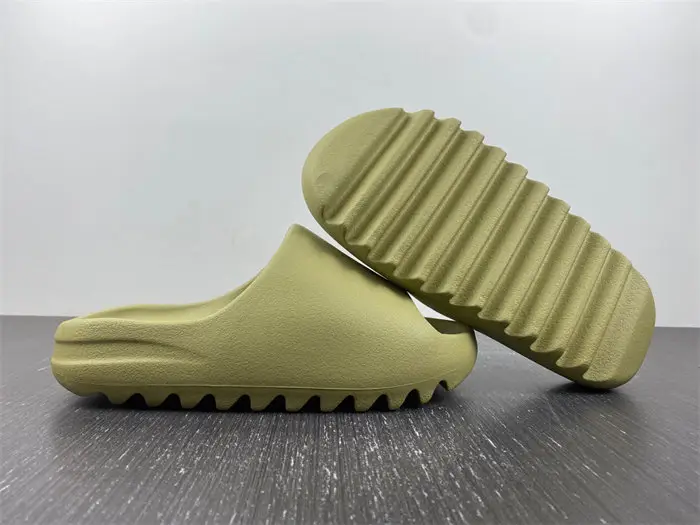 adidas Yeezy Slide Green