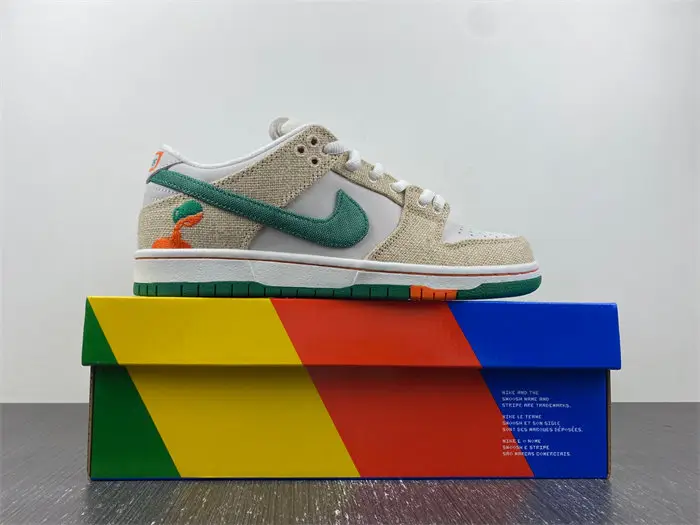 Nike SB Dunk Low Jarritos 