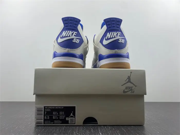 Nike SB x Air Jordan 4 