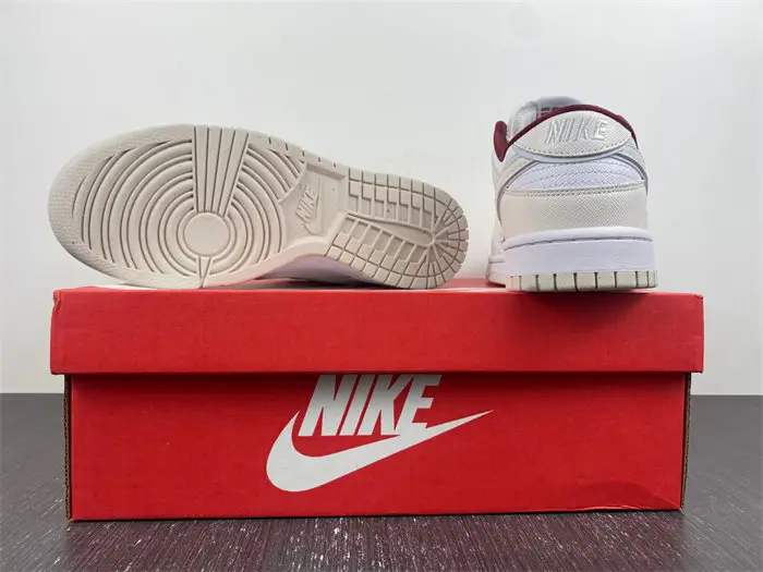 Nike Dunk Low SE Just Do It White Phantom 