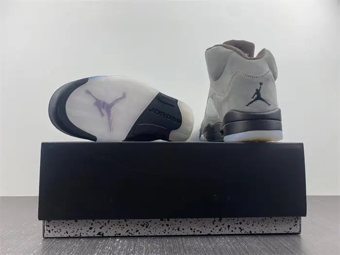 A Ma Maniére x Air Jordan 5 “Light Bone” 