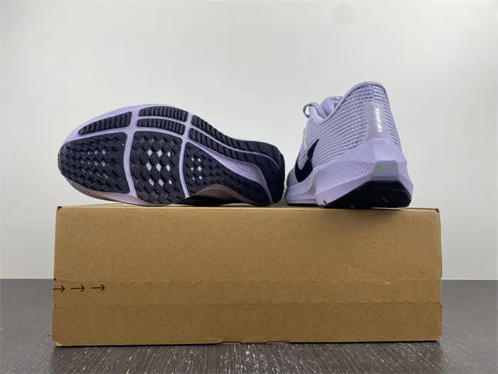 Nike Pegasus 40 